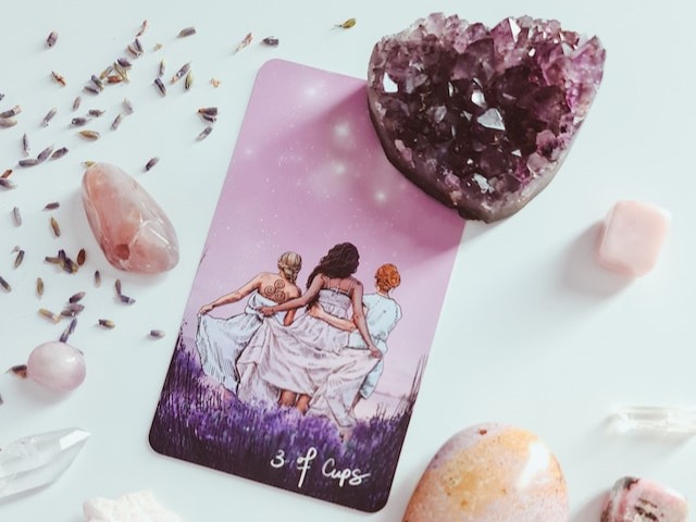 Tarot For Beginners: A Comprehensive Guide To Getting Started With The Cards