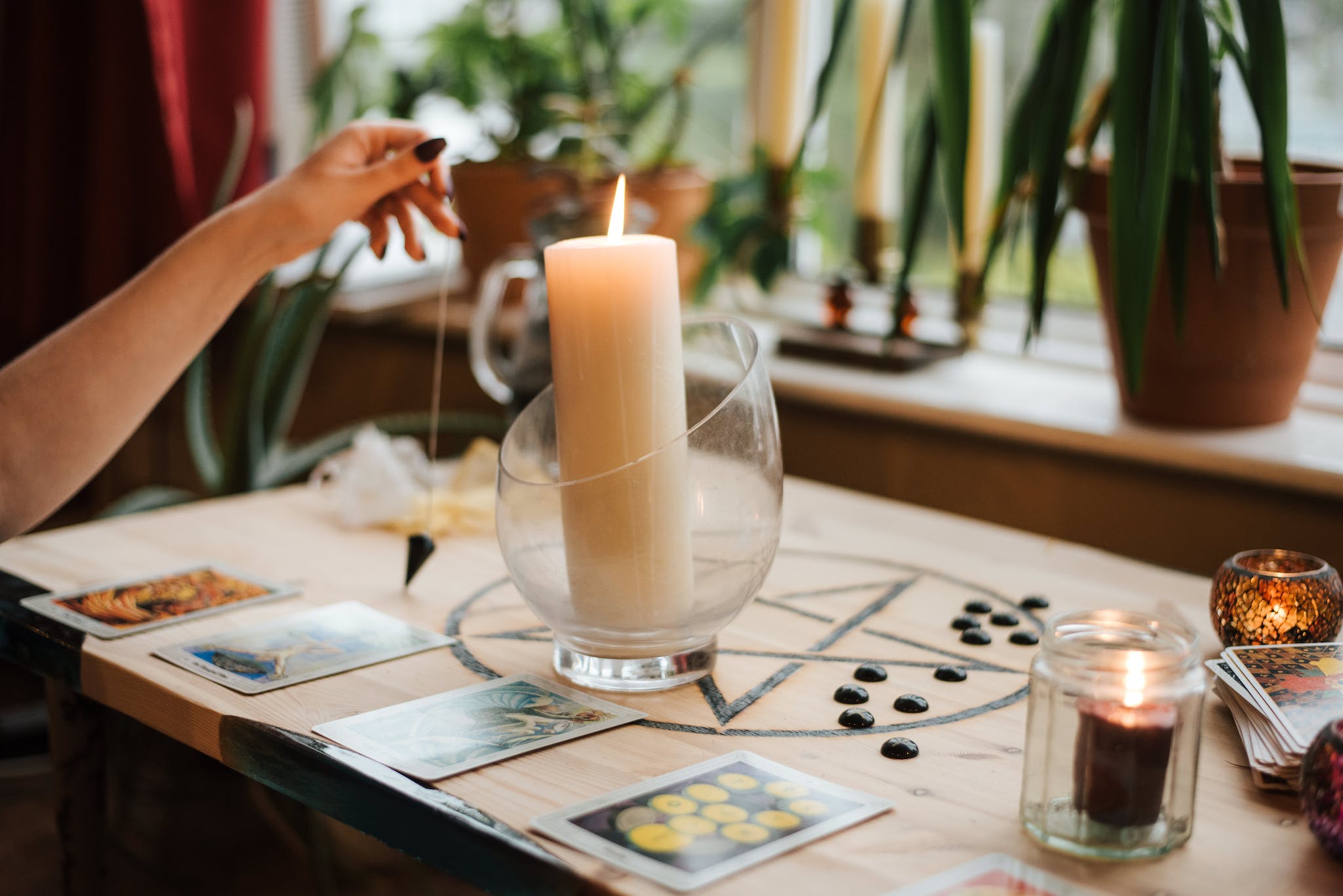 How to Connect with Your New Tarot Cards